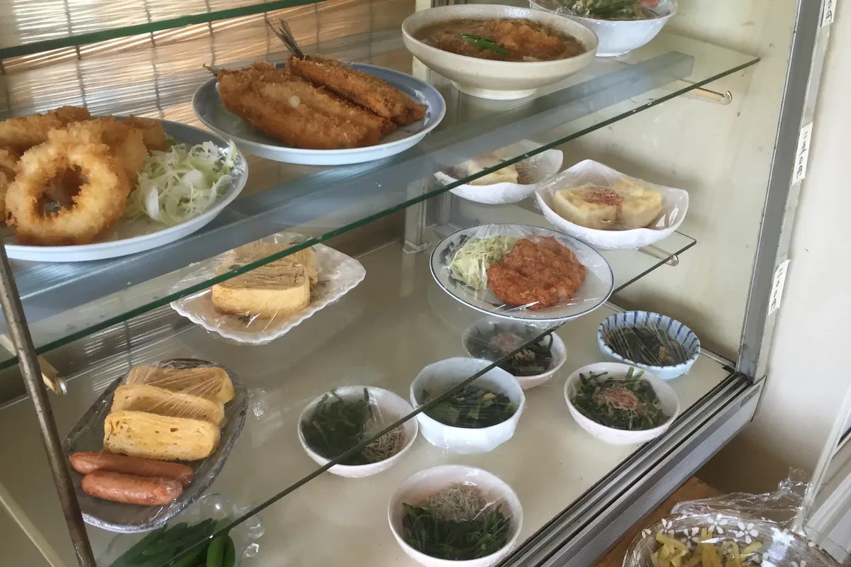 さんろく茶屋のおかず皿